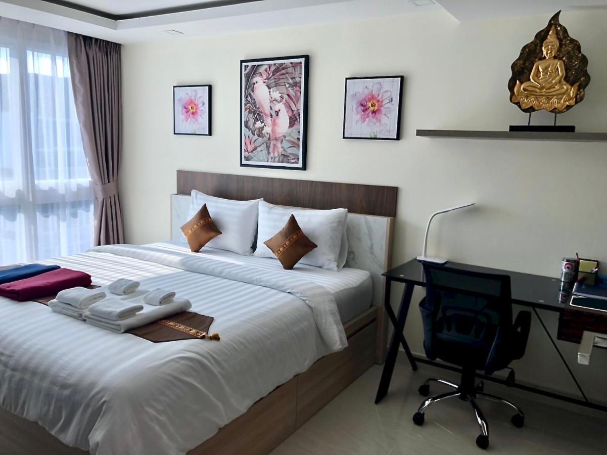 Luxury Business Suits In Grand Avenue By Pattaya City Estates Luaran gambar