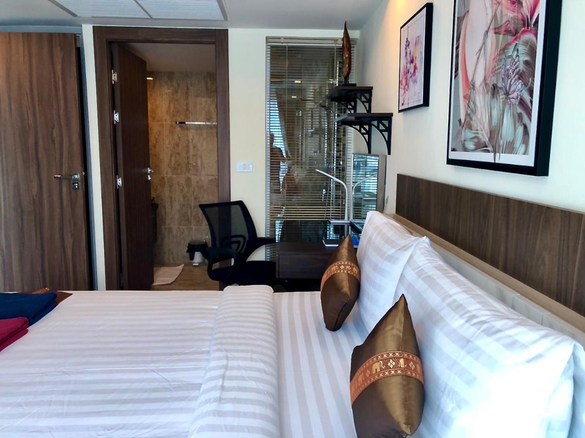 Luxury Business Suits In Grand Avenue By Pattaya City Estates Luaran gambar