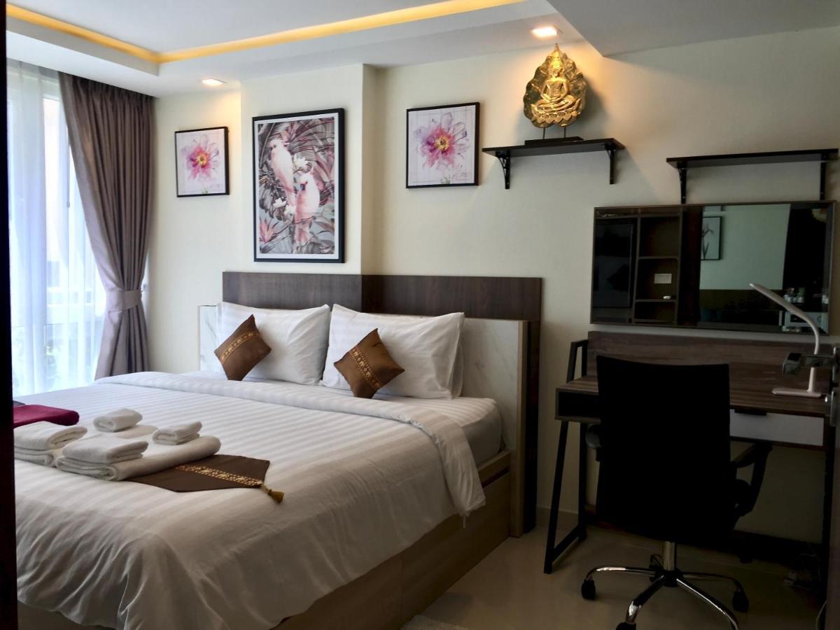 Luxury Business Suits In Grand Avenue By Pattaya City Estates Luaran gambar