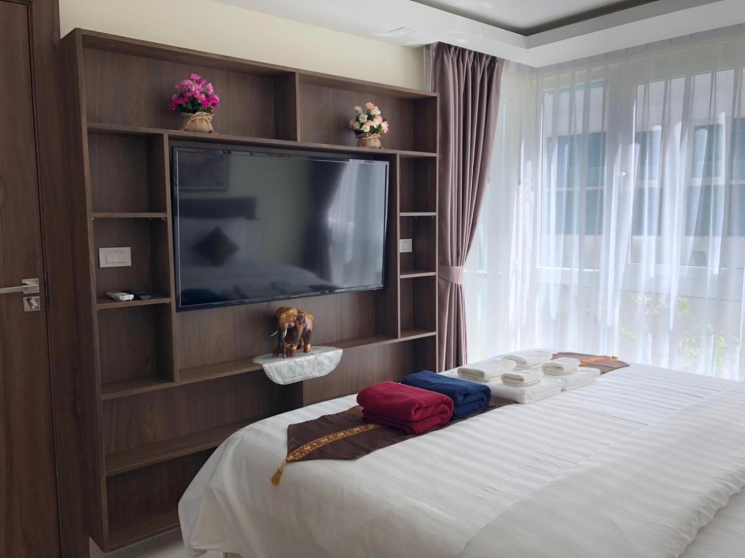 Luxury Business Suits In Grand Avenue By Pattaya City Estates Luaran gambar