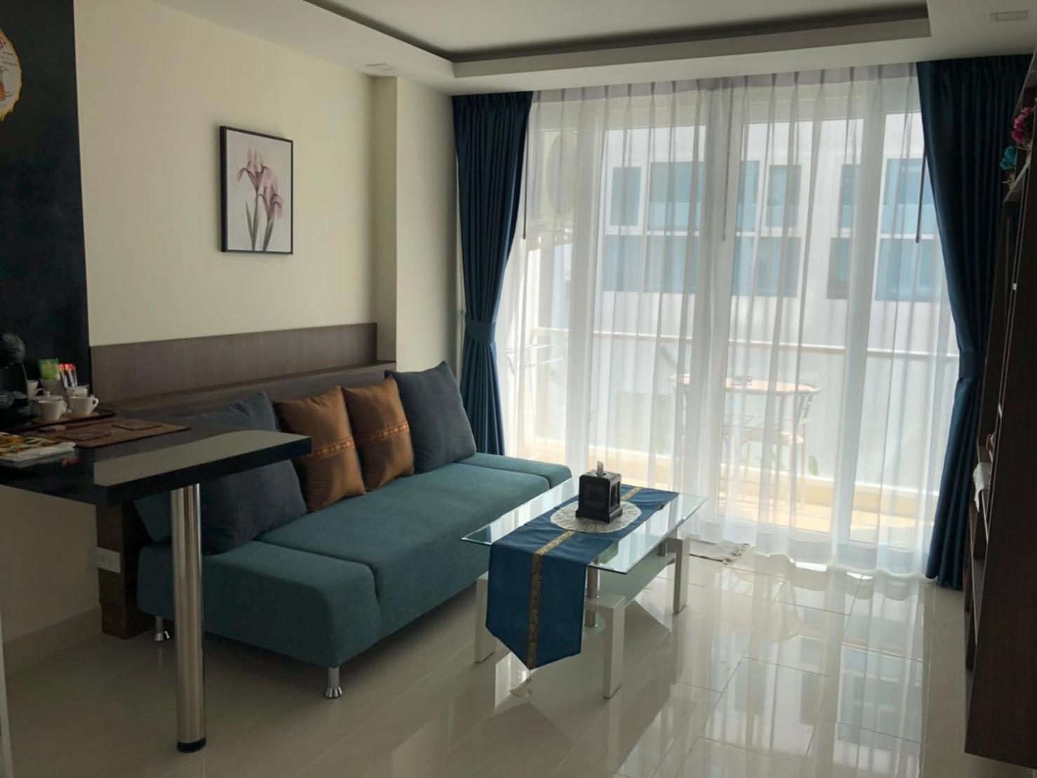 Luxury Business Suits In Grand Avenue By Pattaya City Estates Luaran gambar