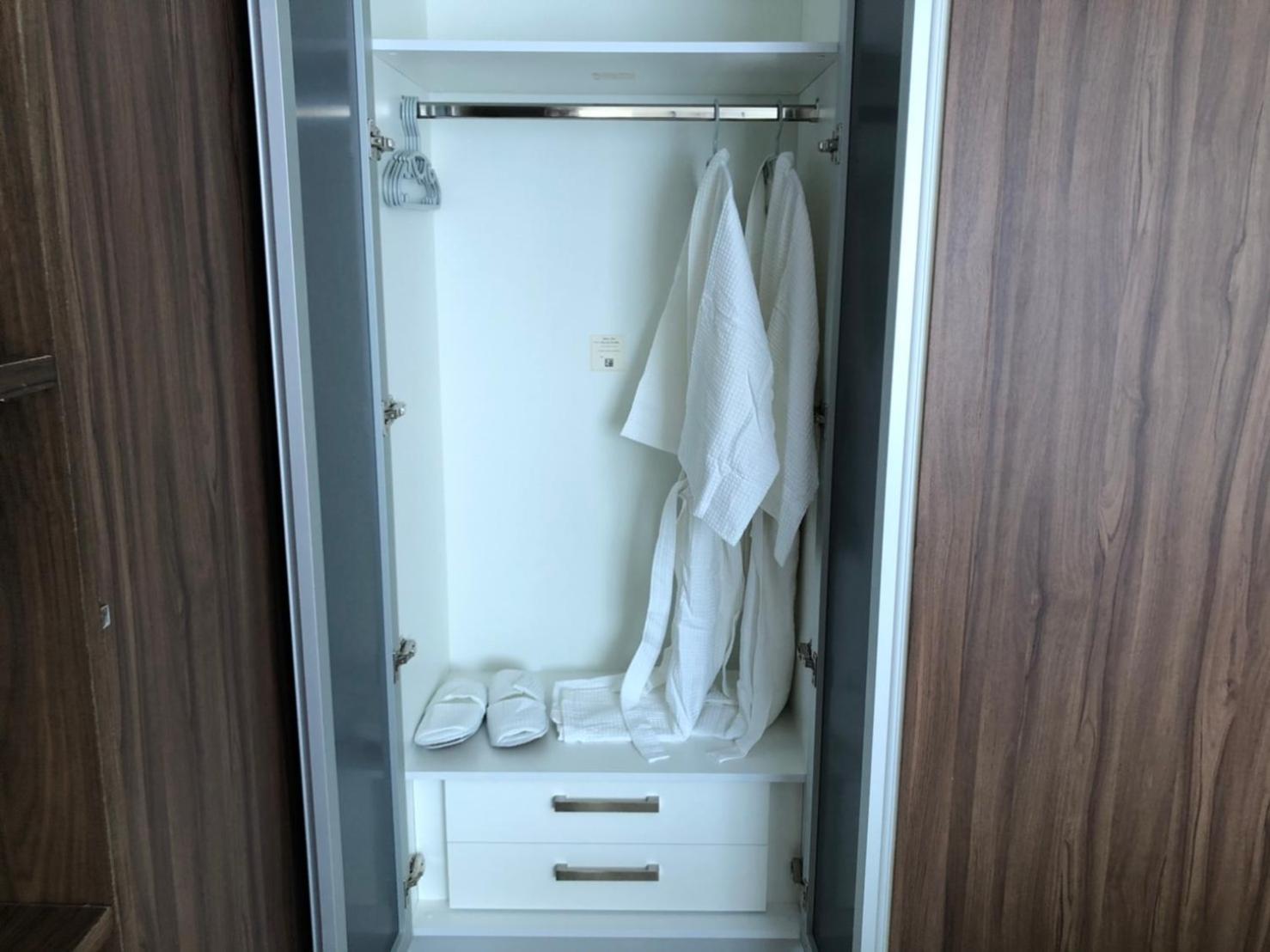 Luxury Business Suits In Grand Avenue By Pattaya City Estates Luaran gambar