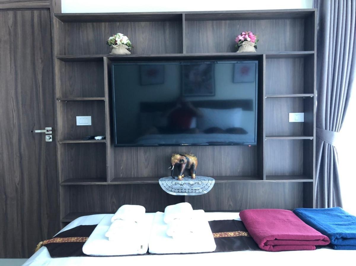 Luxury Business Suits In Grand Avenue By Pattaya City Estates Luaran gambar